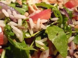 🍚 Salada Colorida de Arroz Selvagem